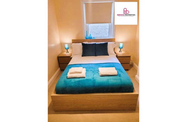 2BR Stunning Apartment with Garden Low Rates!