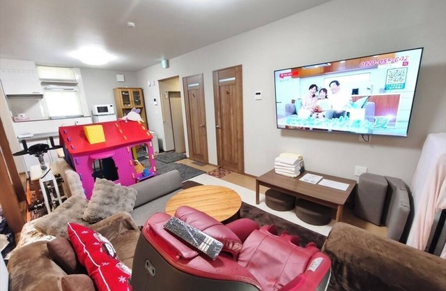 2min walk to Maiko Ski Resort 1 group only pets ok