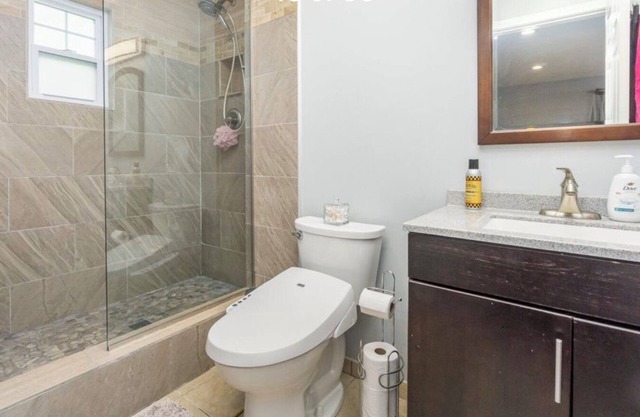 3-2 pet friendly close to UK/EKU SERVICE CONNECTED VETERANS 20% OFF