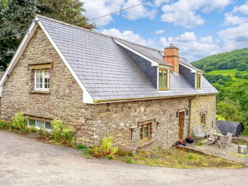 3 Bed in Crickhowell 48309