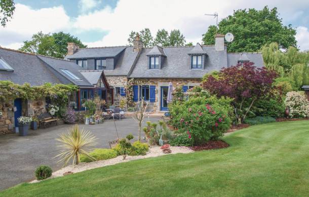 3 bedroom accommodation in Trézélan/Bégard
