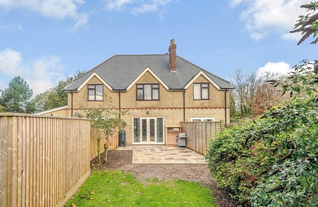 No Downton Cottage 
