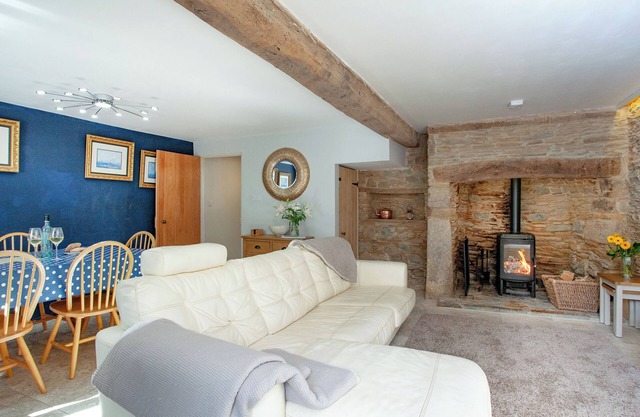 3 bedroom accommodation in Ugborough