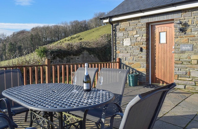 3 bedroom accommodation in Dihewyd, near Aberaeron