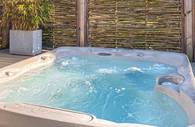 3 bedroom accommodation in Brundall, Norwich