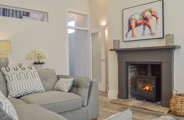 3 bedroom accommodation in Upper Poppleton, near York