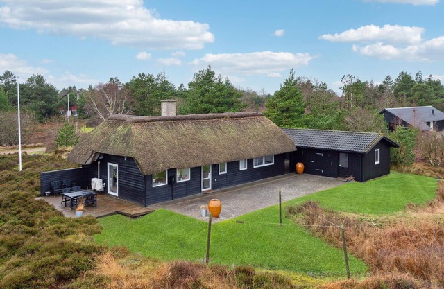3 bedroom amazing home in Rømø