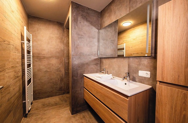 3-bedroom apartment Frauenschuh 2-10 pers (110m2), terrace & view of the slopes