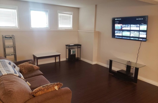 3 Bedroom Furnished Apartment suitable for Company Staff with Large Yard Space
