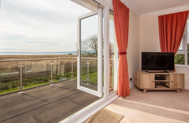 3-Bedroom House in Dornoch with fantastic views of the Dornoch Firth