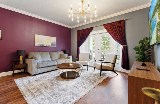 3 Bedroom Luxury Condo 10 Min. From Disney Inside The Prestigious Reunion Resort