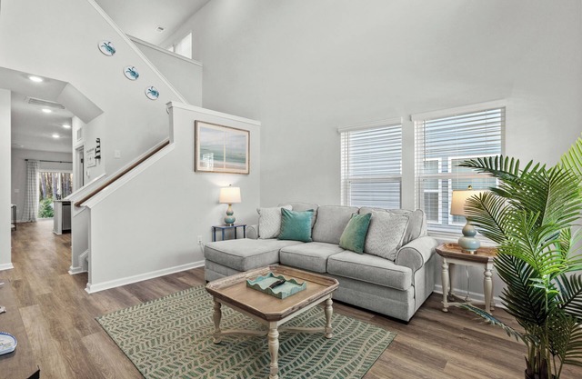 3-bedroom townhome in amazing Calabash next to Meadowlands Golf Course & Beach