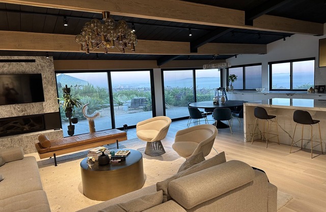 3 bedrooms 4 bath magical ocean view modern home w hot tub fireworks - Palisades