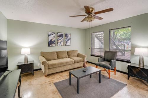 3 Mi to Dtwn Dallas Condo with Walkable Location!