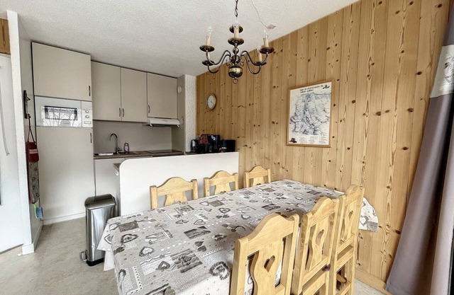 3 rooms 6 people Parking Closed Resort center