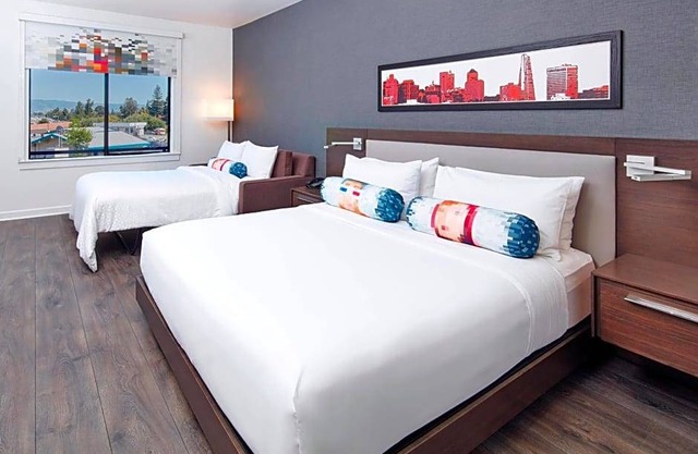3-Star Hotel ∙ Aloft San Jose Cupertino