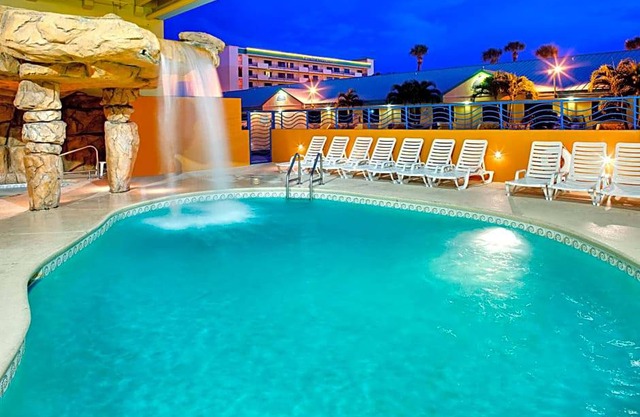 3-Star Hotel ∙ Four Points by Sheraton Cocoa Beach