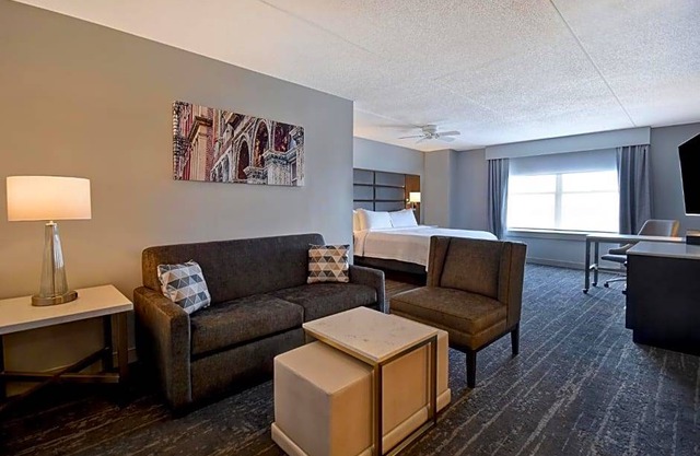 3-Star Hotel ∙ Homewood Suites by Hilton Philadelphia-City Avenue