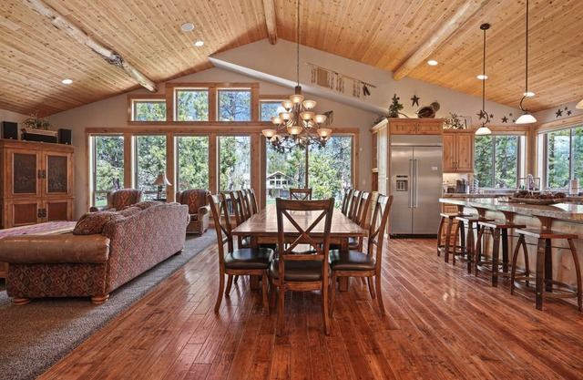 362 m² House ∙ 6 bedrooms ∙ 16 guests