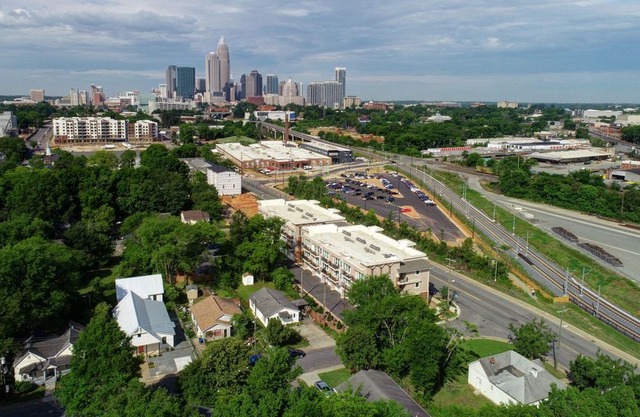 3BR at East 18th Street