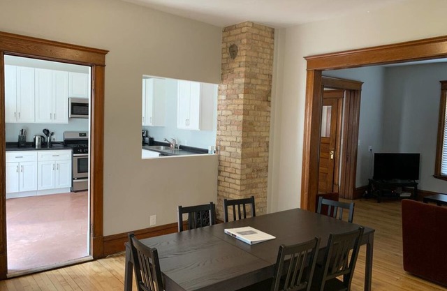 4 bdrm home near downtown Mpls!