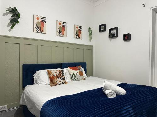 4 Bed House with Garden and Hot Tub - Near City Centre