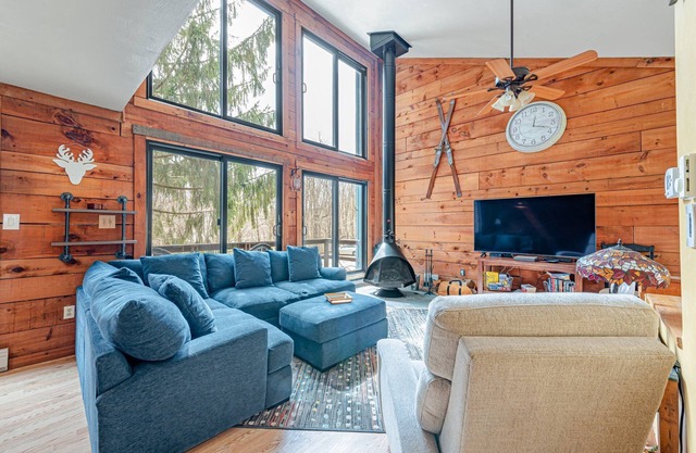 4 bed in Hidden Valley Resort, Slope View