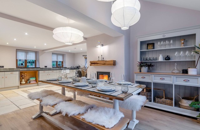 4 bedroom accommodation in Knaresborough, near Harrogate