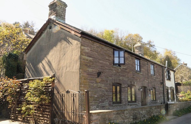 4 bedroom accommodation in Dardy, near Crickhowell