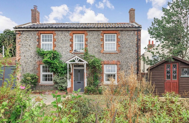Accommodation Bacton 