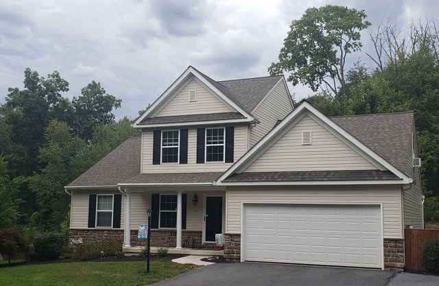 4 Bedroom Home Close to Hersheypark and the Farm Show Complex