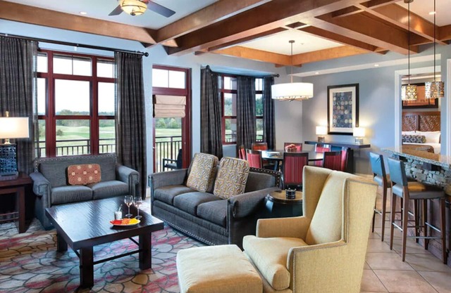 4 Bedroom Presidential Suite, Golf Course View, in Great Smoky Mountains!