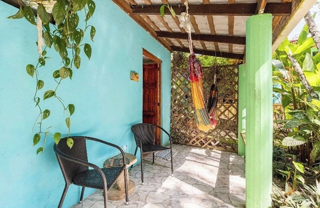 4-bedroom unit in charming Playa Dominical with WiFi, AC