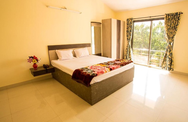 4 bhk spacious bungalow