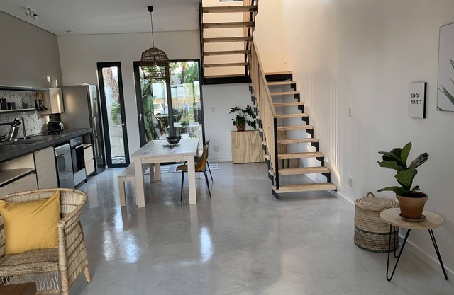 4 Friends Skyview apartment