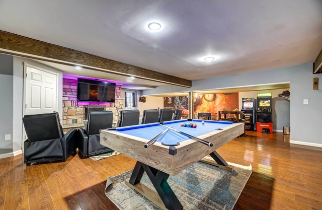 4 Mi to Gouldsboro State Park: Poconos Getaway