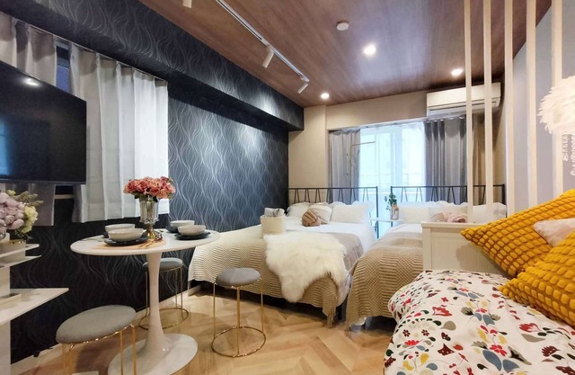 4 min walk from the nearest station in the most prosperous town in Shinjuku City Apartment room