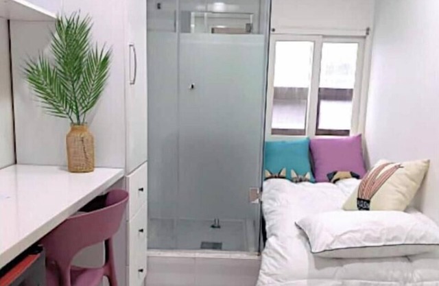 4-min Walk Sinsa Station #Gangnam #Central #Clinic #BeautyTreatment #Recover