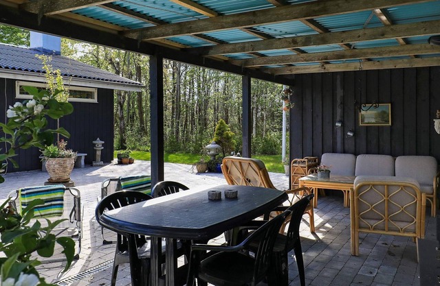 4 person holiday home in Løgstør