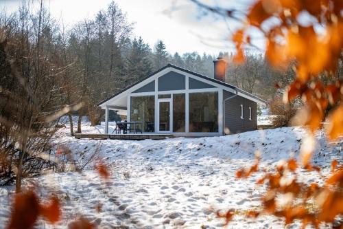 4 Personen mit Sauna F0H8