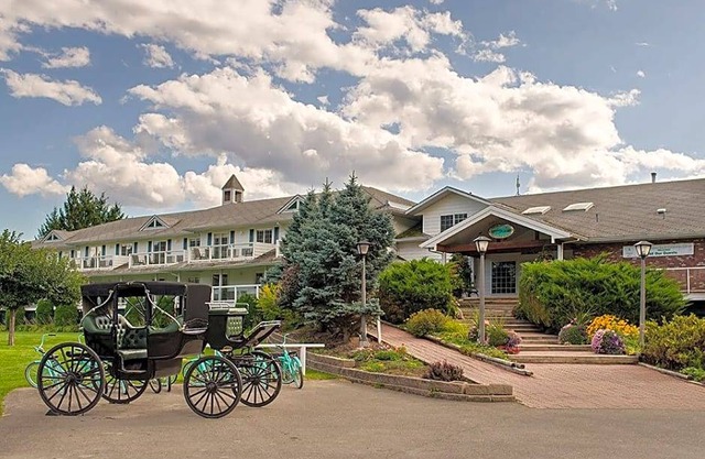 4-Star Hotel ∙ South Thompson Inn & Conference Centre