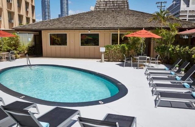 4 x Deluxe Two Doubles Room at Pagoda Hotel