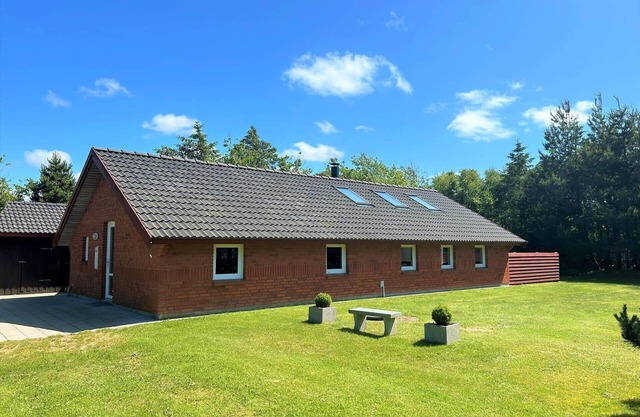 40798 Ulfborg - Helmklit 324