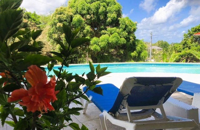 4BR Villa with swimming pool close to the Sea