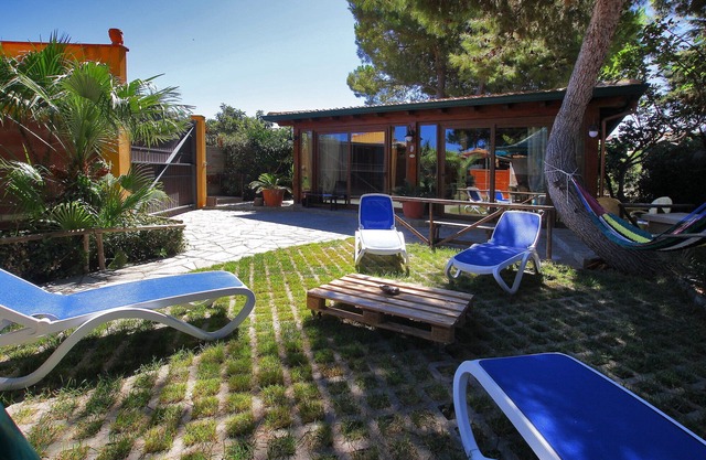 5 Bedrooms, 4 Bathrooms, WiFi, Garden, Barbecue, Outside Kitchen, Public Pool