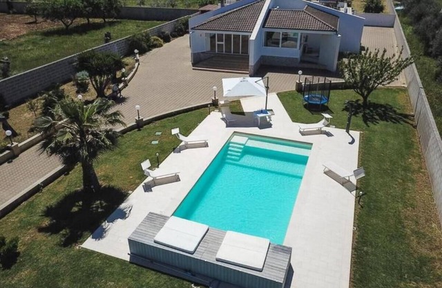 5 Bedroom Villa in Parabita