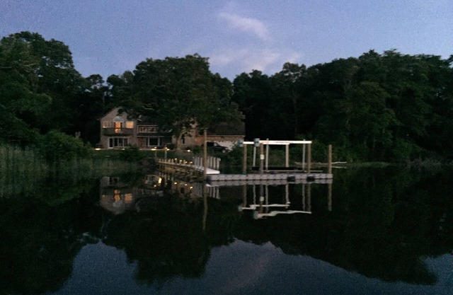 5 Bedroom Waterfront Escape