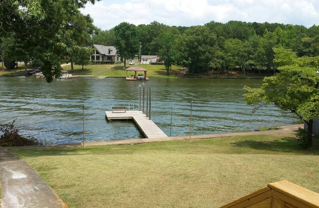 5 Bedrooms For a Great Price!