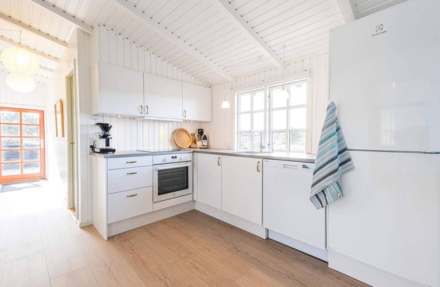 5 person holiday home in Henne