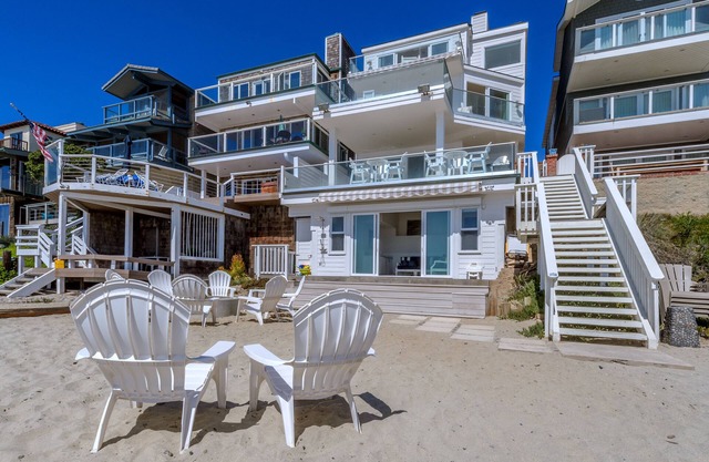 5-Star Luxury Single Family Home On Beach
